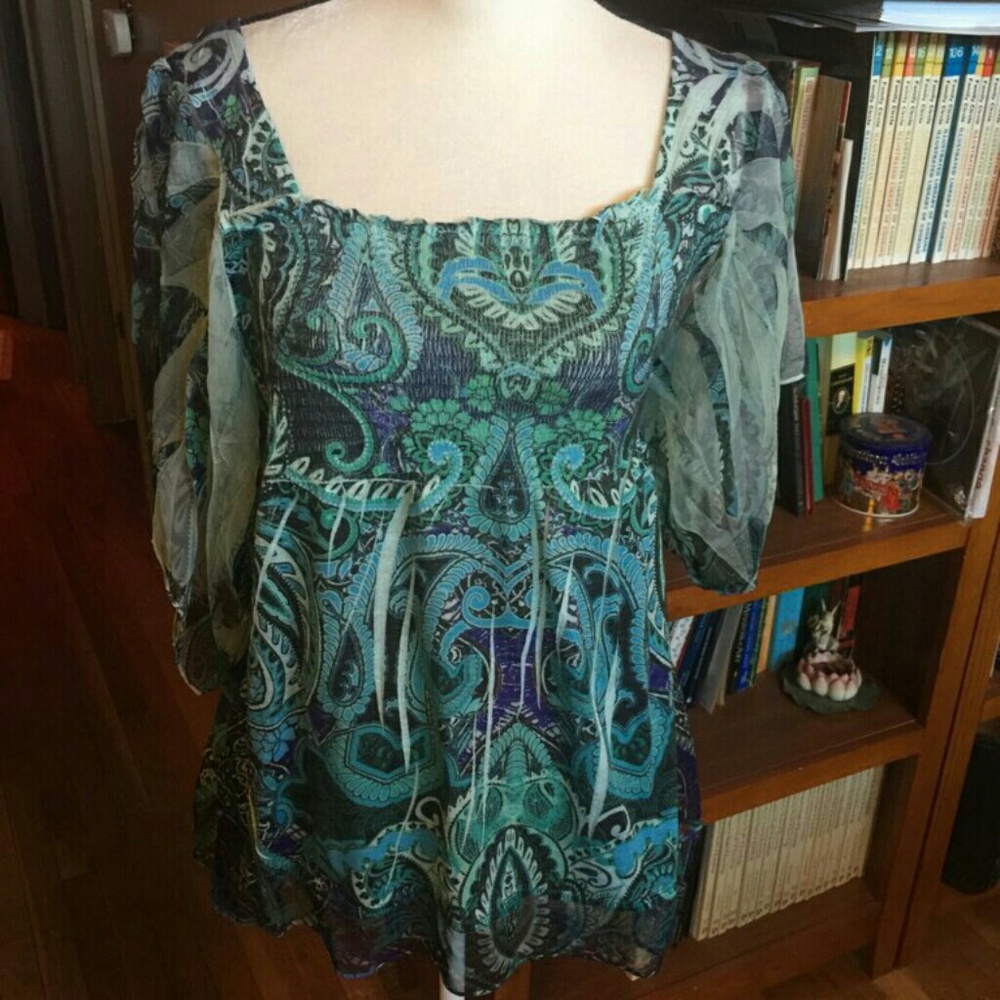 Blue top